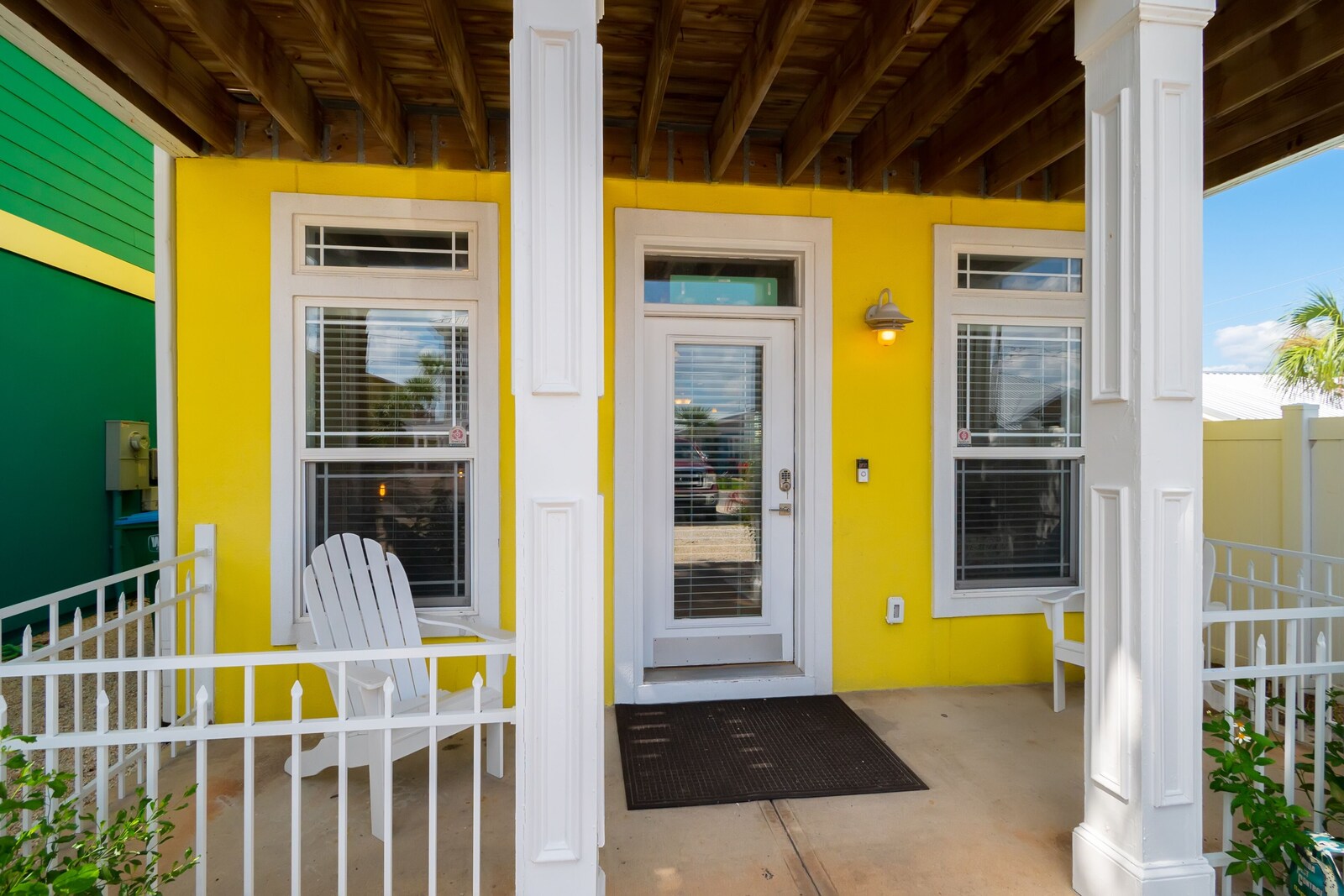 property entrance, outdoor, terrace patio, summer, daytime at Albacore Adventure PCB