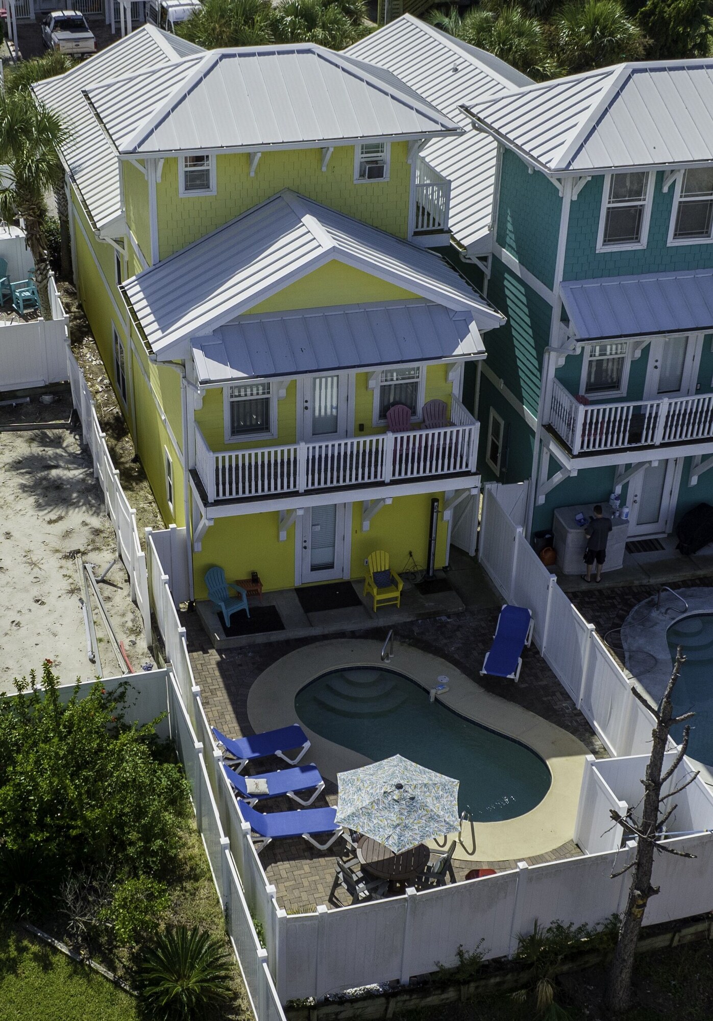 property entrance, outdoor, property exterior, summer, balcony, aerial view, pool visible, daytime, sun loungers at Albacore Adventure PCB