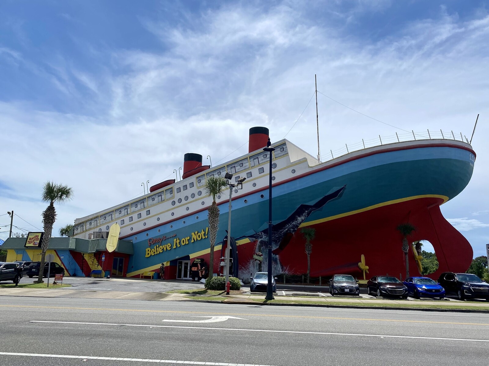 outdoor, not of property, point of interest, summer, daytime, cruise ship at Albacore Adventure PCB